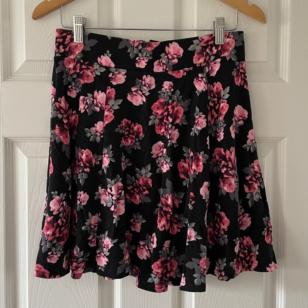 Fit and flare a-line skirt